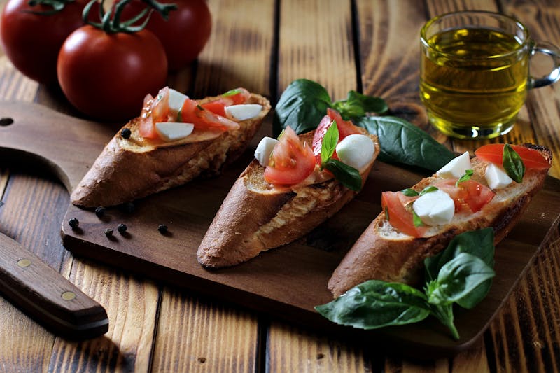 Bruschetta with fresh tomatoes and basil on toasted bread